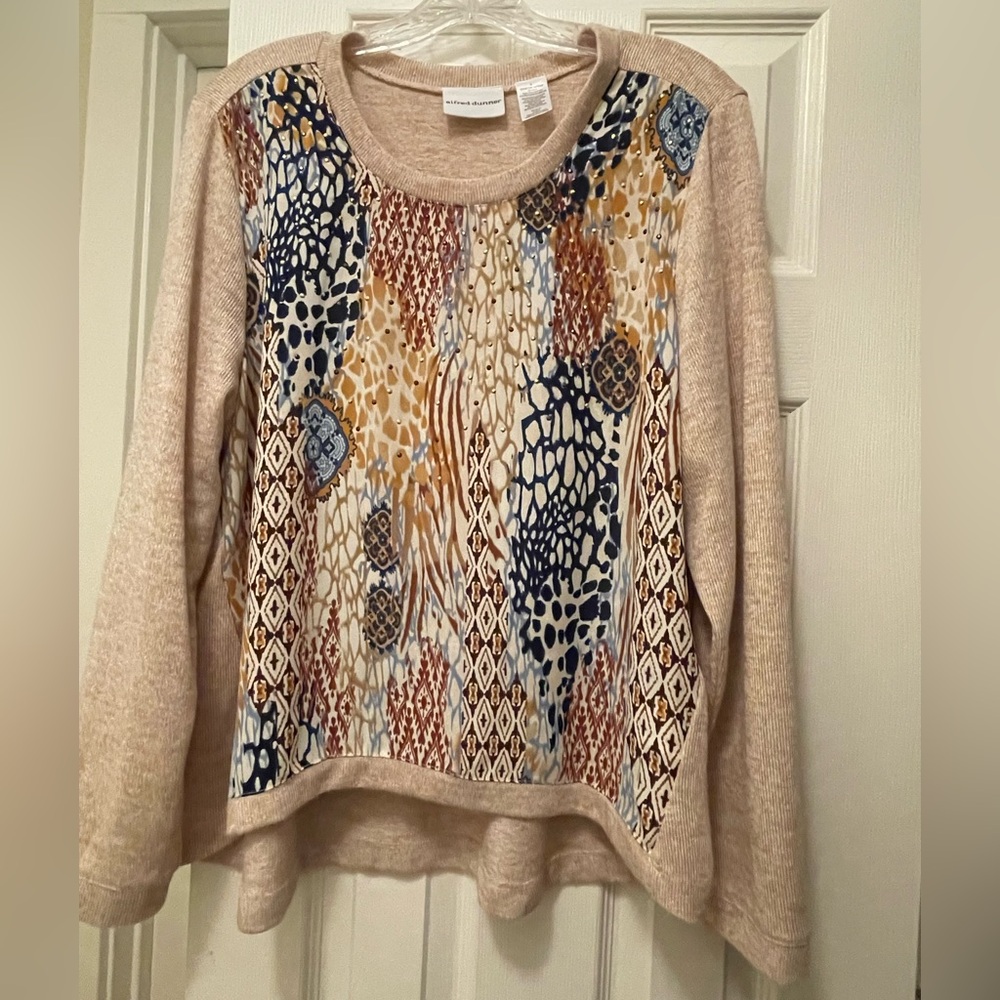 Alfred Dunner Beige Patterned Sweater - image 1